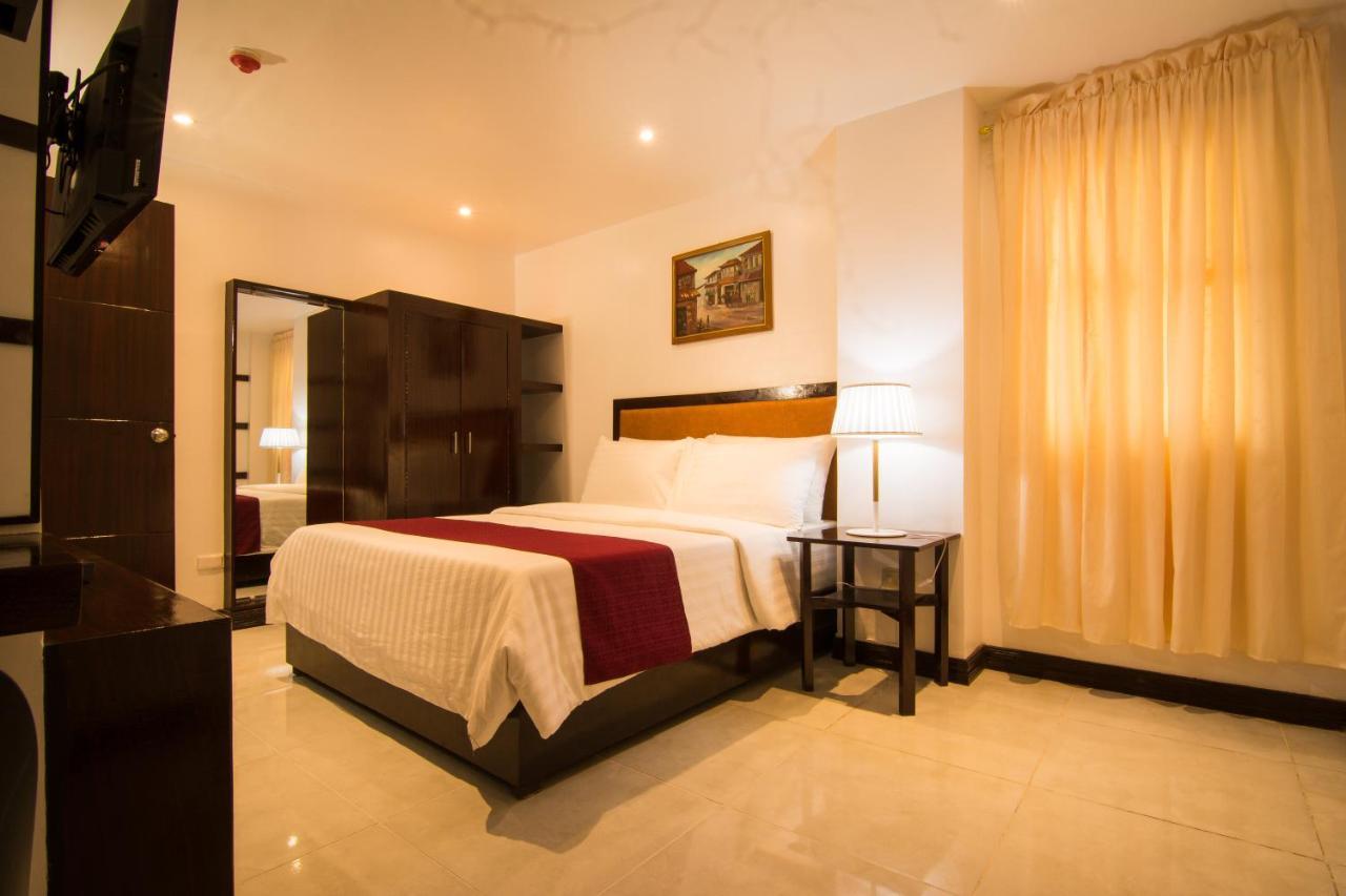 Diamond Hotel And Resto Catarman  Exteriér fotografie