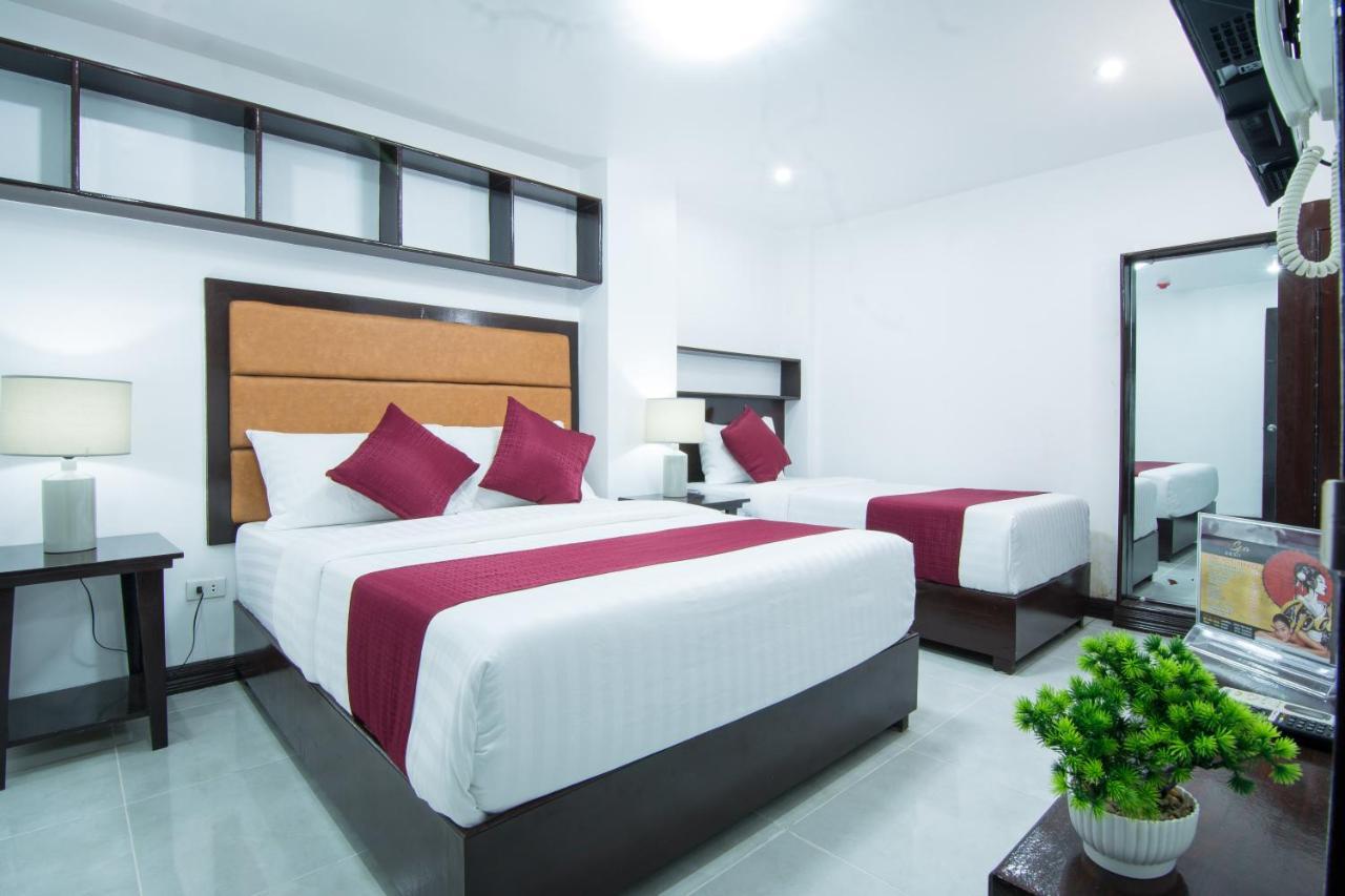 Diamond Hotel And Resto Catarman  Exteriér fotografie